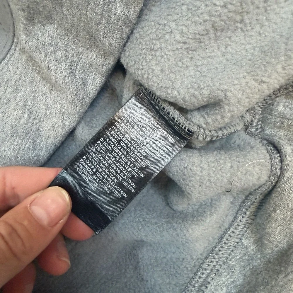 NWT The North Face Womens‎ Large Recover-Up Crew Sweater Sweatshirt Gray Quilted